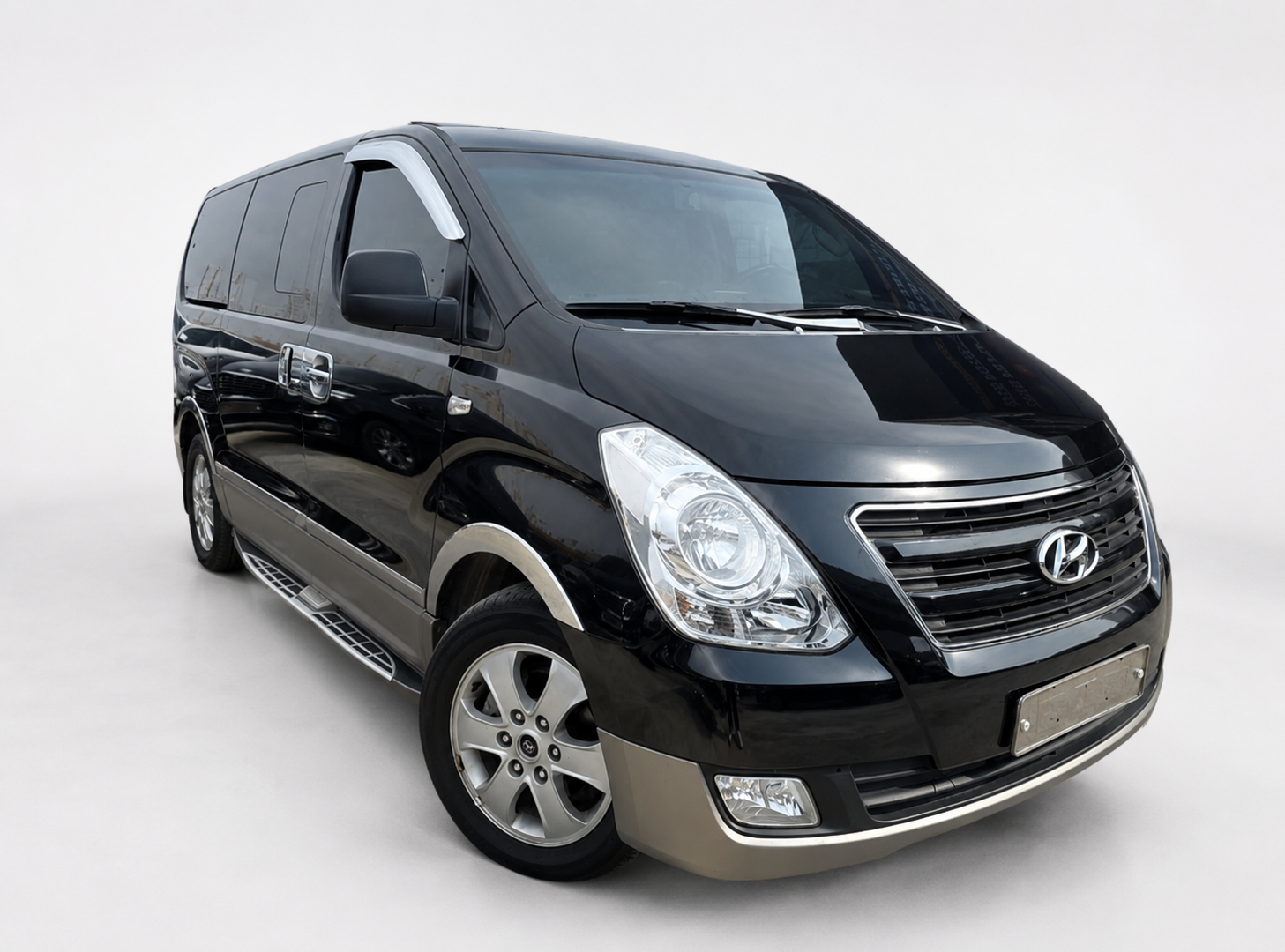 Hyundai Grand Starex 2011